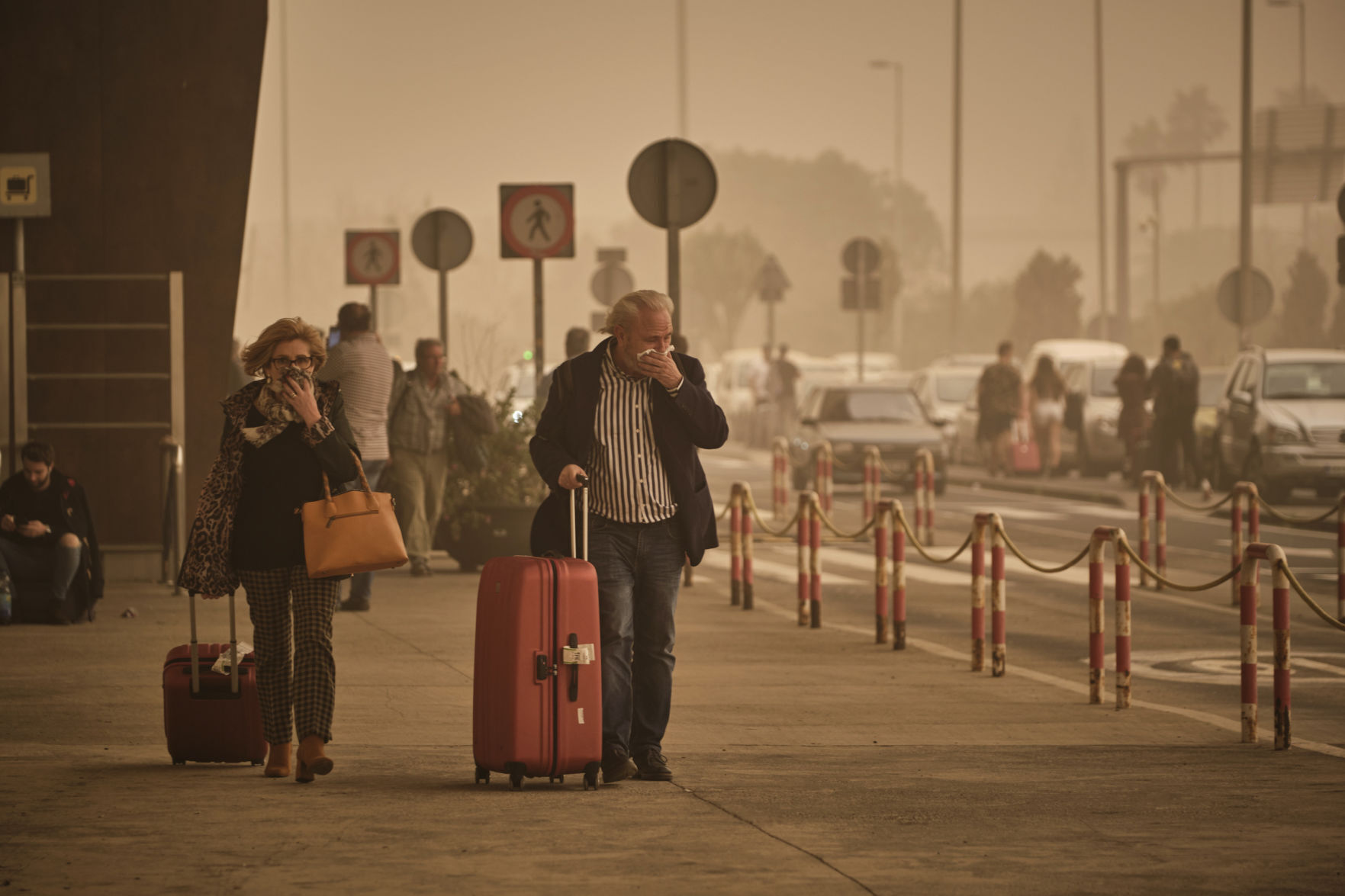APTOPIX Spain Sand Storm